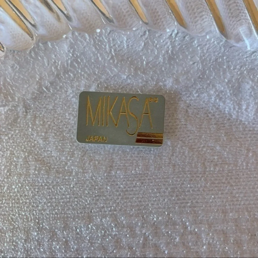 NIB Mikasa Crystal La Pesce‎ 10” Serving Plate